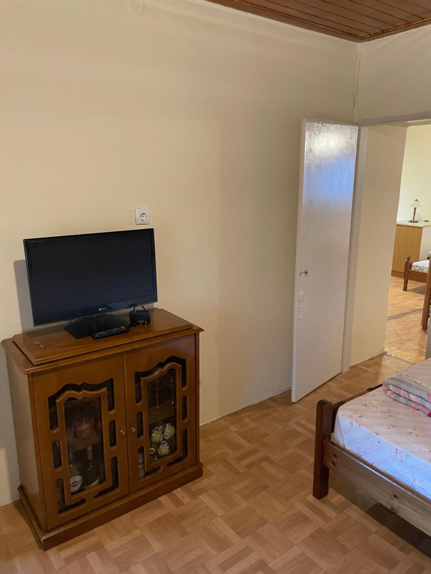 Villa Lochia - Mikrospilia House Екстер'єр фото