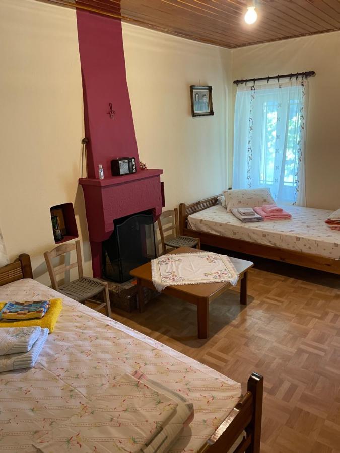 Villa Lochia - Mikrospilia House Екстер'єр фото