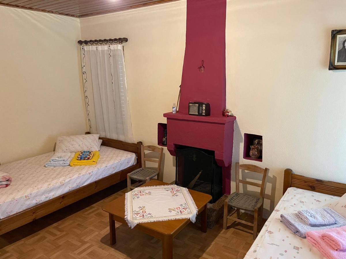 Villa Lochia - Mikrospilia House Екстер'єр фото